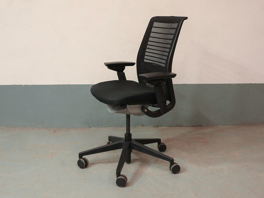 Офисное кресло Steelcase Think V2 Ткань Чёрный Франция (КПТСЧ-030626)