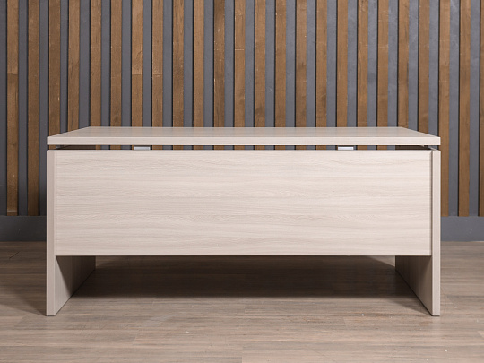 Стол руководителя ЛДСП Дуб