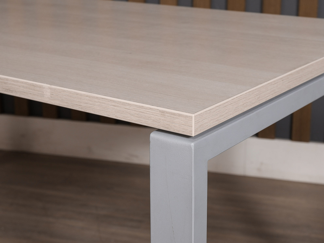 Стол с тумбой ЛДСП Ясень шимо (СТБК1-300825)