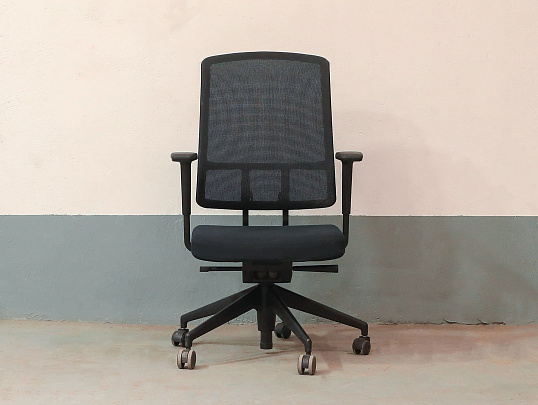Офисное кресло Vitra AM CHAIR Ткань Чёрный Италия