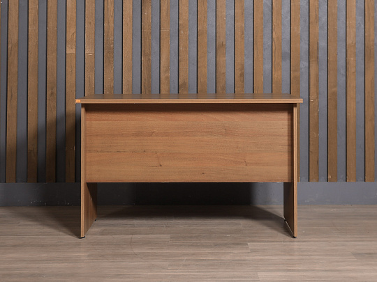 Стол прямоугольный ЛДСП Орех