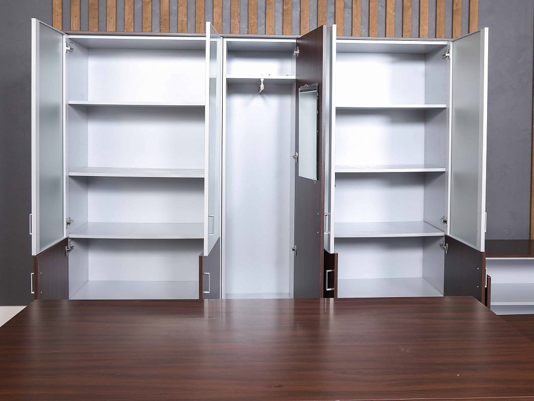 Кабинет руководителя HAN Шпон Венге Италия (КРВГ-090725)