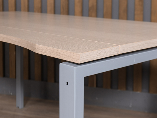 Стол прямоугольный ЛДСП Бук