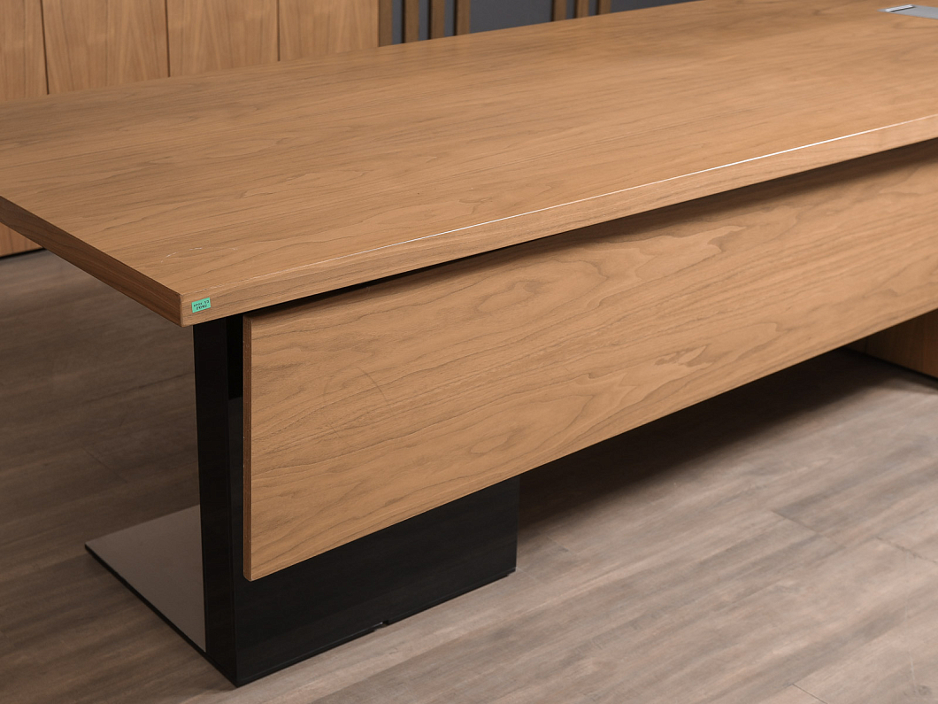 Кабинет руководителя Дерево Ольха (КРОХ-010162)