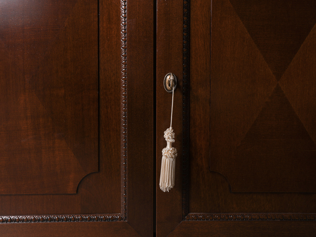 Кабинет руководителя МДФ Вишня (КРВШ1-090725)