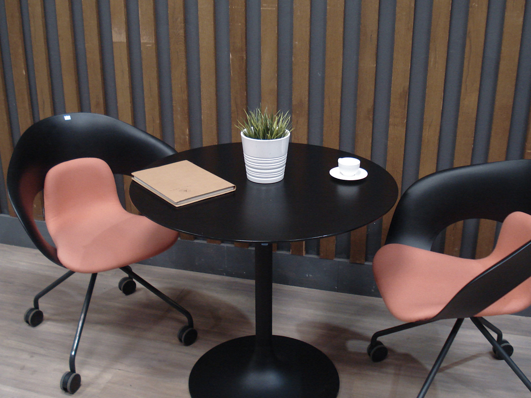 Стол для переговоров ЛДСП Чёрный (СППЧ-281225)