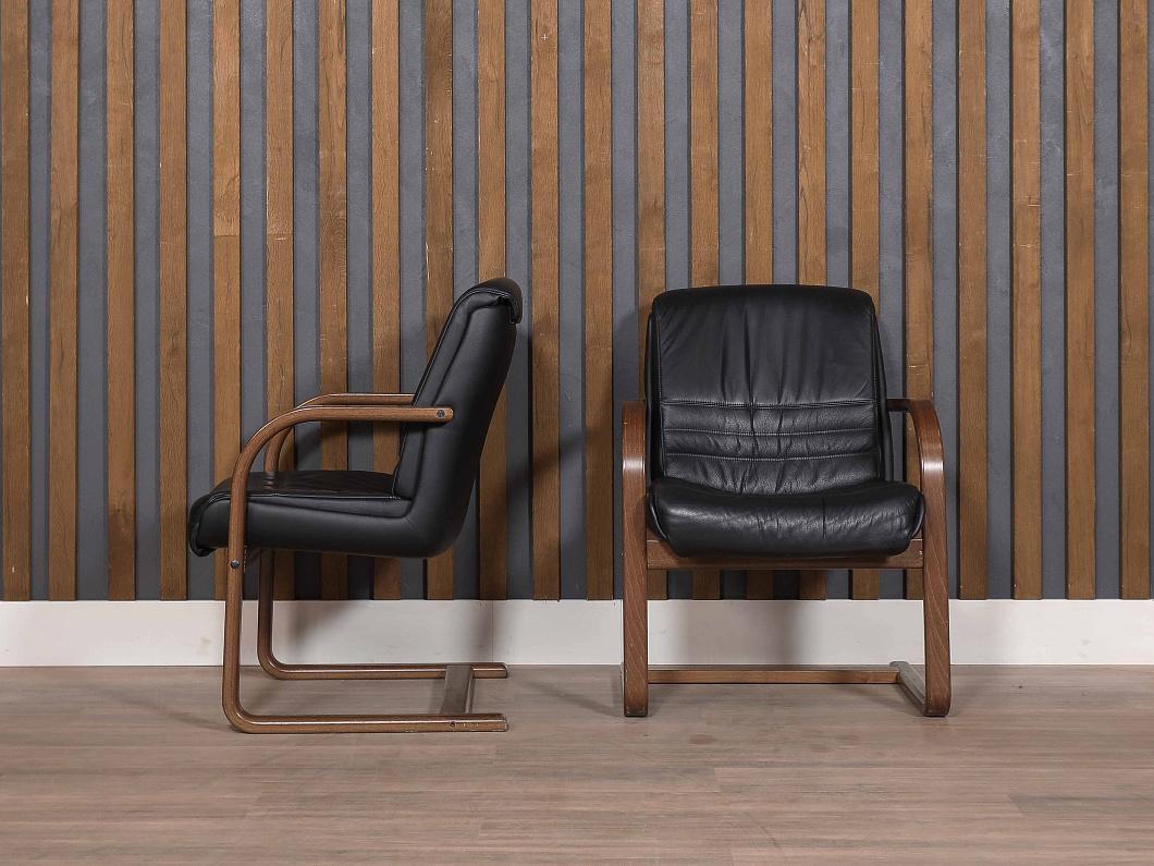 Конференц-кресло SitLand Кожа Чёрный Италия (КФЭЧ4-090725)