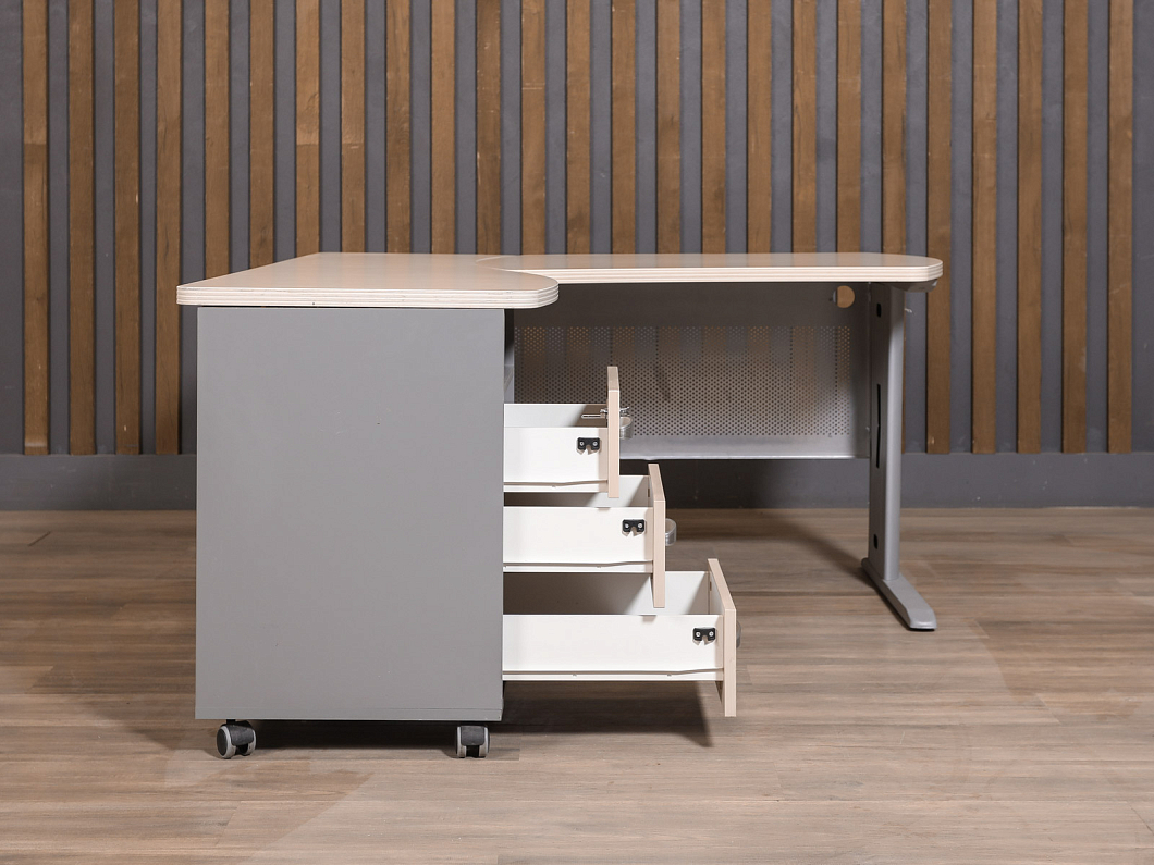 Стол с тумбой Berlin ЛДСП Дуб Россия (СПДМБ1-271225)