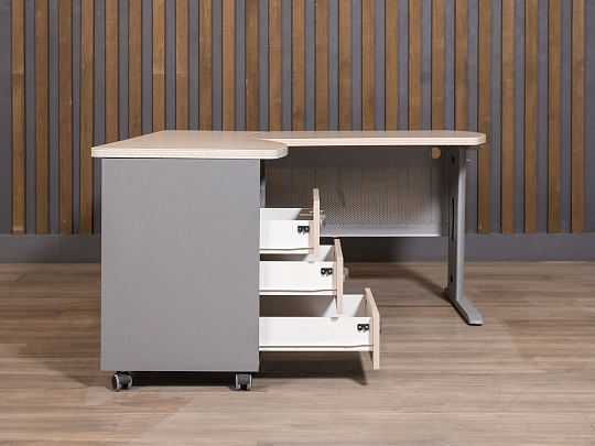 Стол с тумбой Berlin ЛДСП Дуб Россия