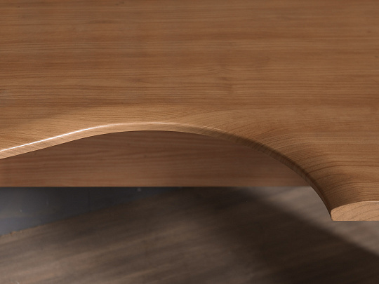 Стол эргономичный ЛДСП Ольха