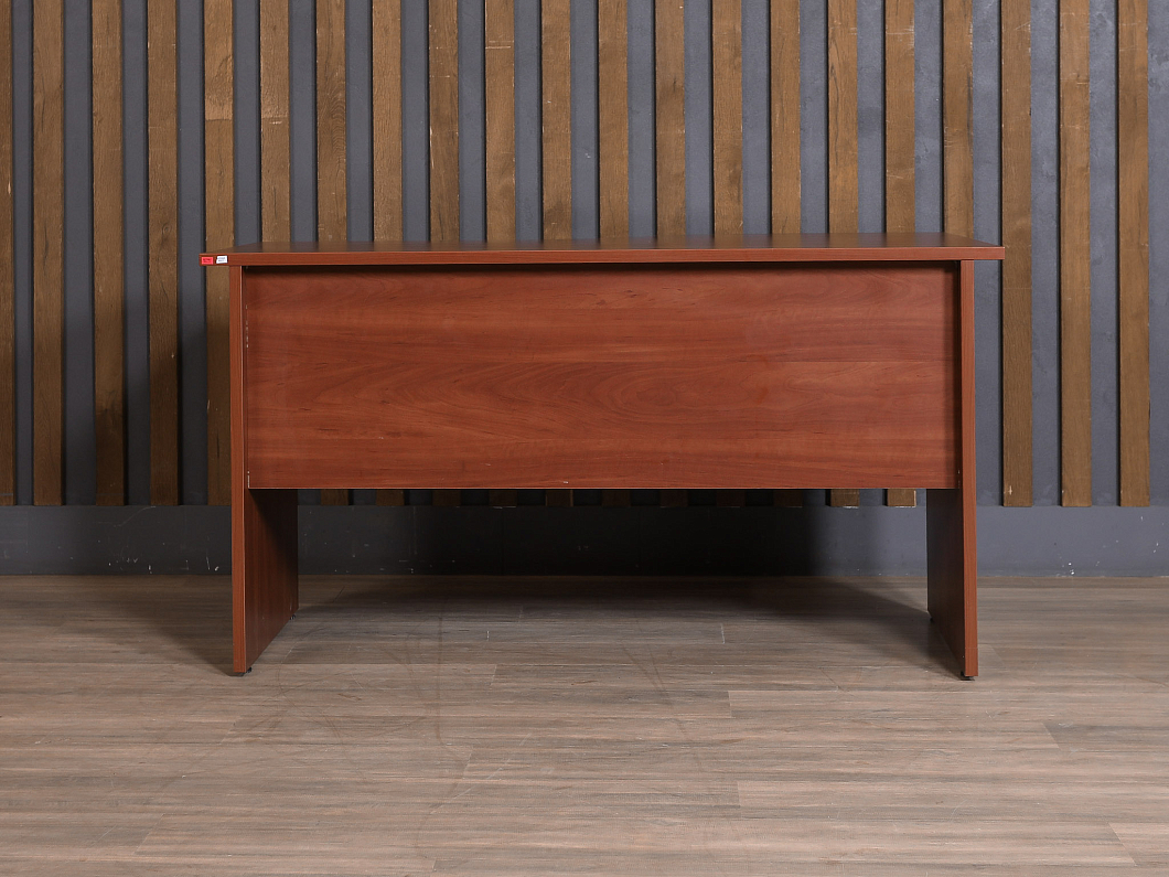 Стол эргономичный ЛДСП Вишня (СЭВШ-240226)