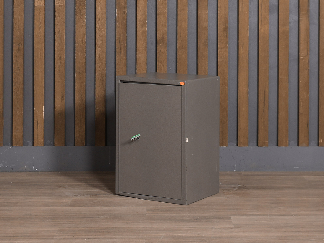 Сейф 18 кг (СФ-231025)