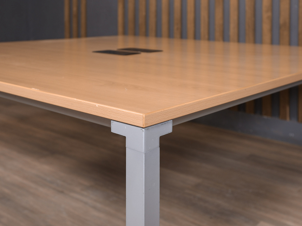 Стол для переговоров Steelcase Finishes ДСП Орех США (СДПОР-280723)