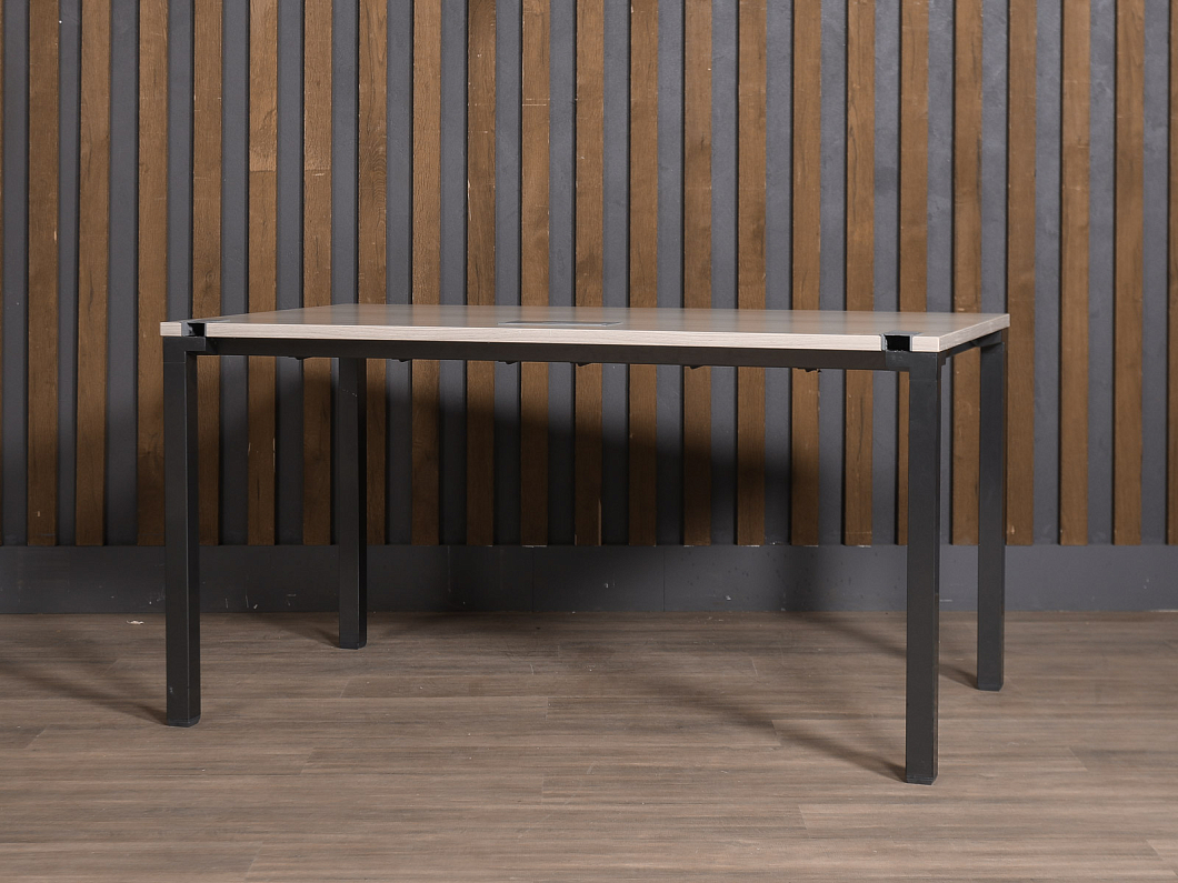 Стол прямоугольный Steelcase ЛДСП Дуб США (СПД-251025)