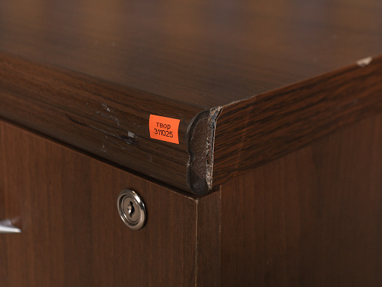 Тумба подкатная ЛДСП Орех