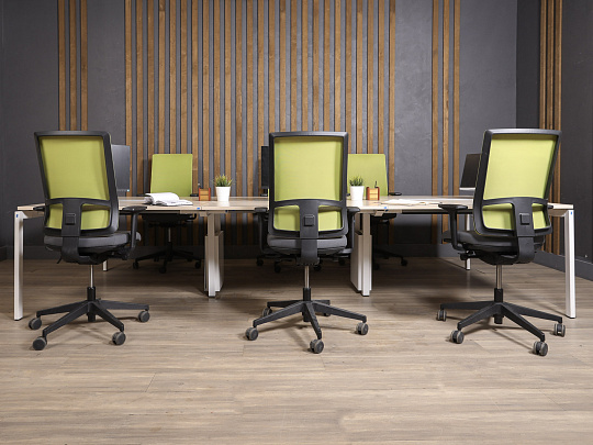 Комплект офисной мебели Kinnarps ЛДСП Клен Австрия