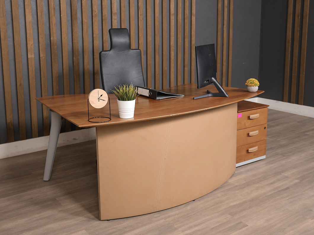 Стол руководителя Codutti Master Point Шпон Вишня Италия (СРТВН-220525)