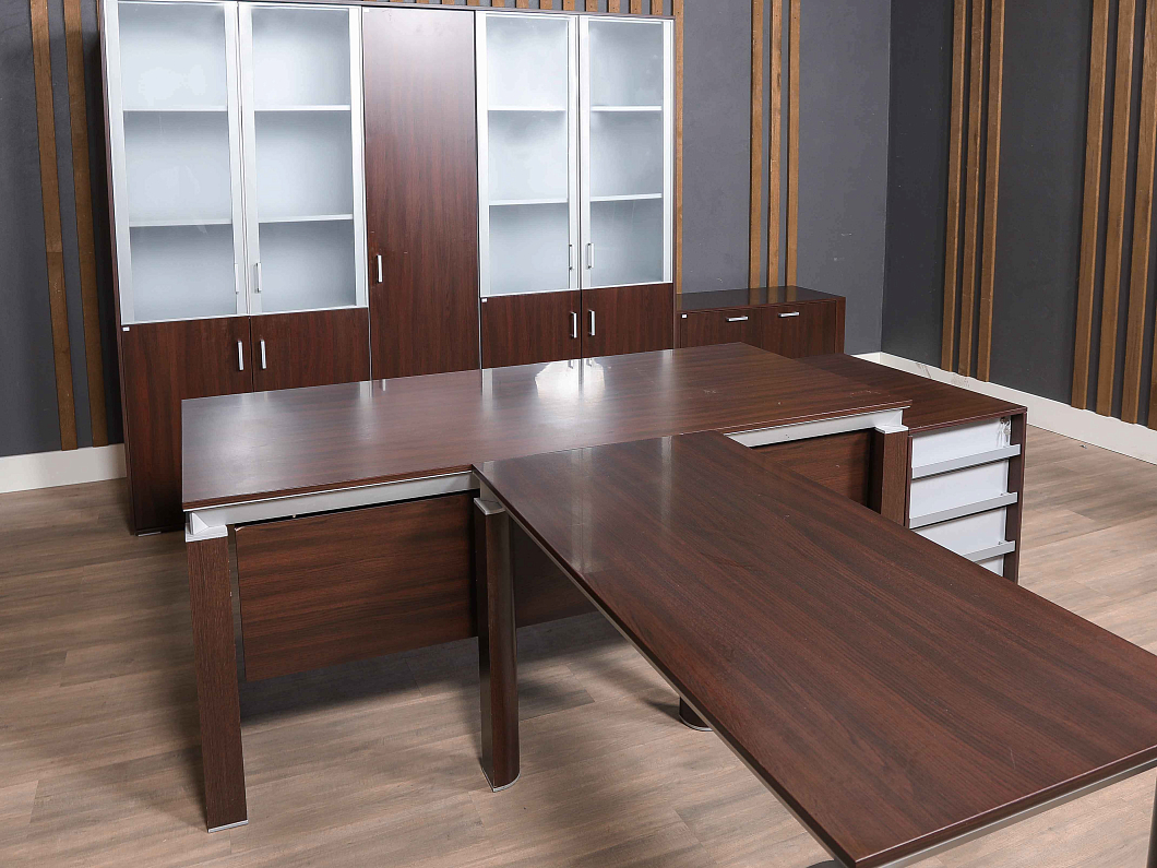 Кабинет руководителя HAN Шпон Венге Италия (КРВГ-090725)