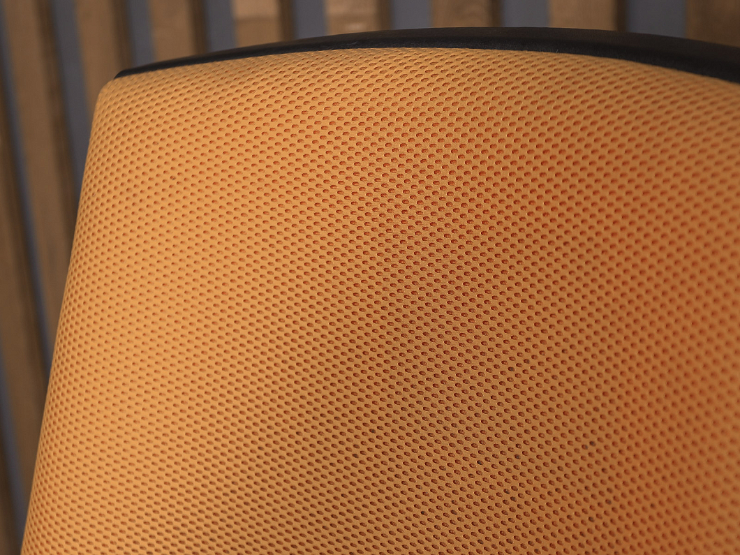 Офисное кресло Юнитекс Париж М Ткань Чёрный Россия (КПТЧОЖ1-160925)