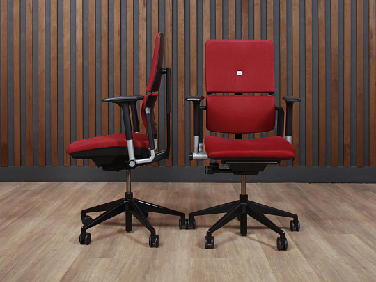 Кресло на колесах для руководителя Please 2 Ergonomic Steelcase Ткань Бордовый Франция