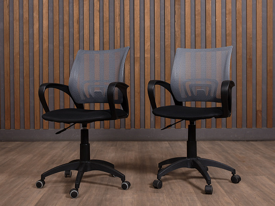 Офисное кресло Ткань Темно-серый Россия