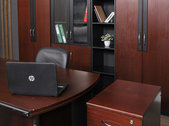 Кабинет руководителя ЛДСП Махагон