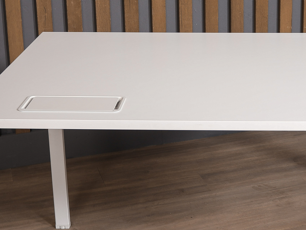 Стол прямоугольный ЛДСП Белый (СПБ1-020425)