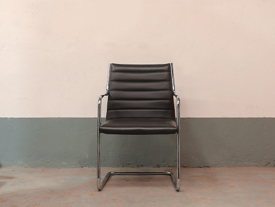 Конференц-кресло SitLand Искусственная кожа Чёрный Италия