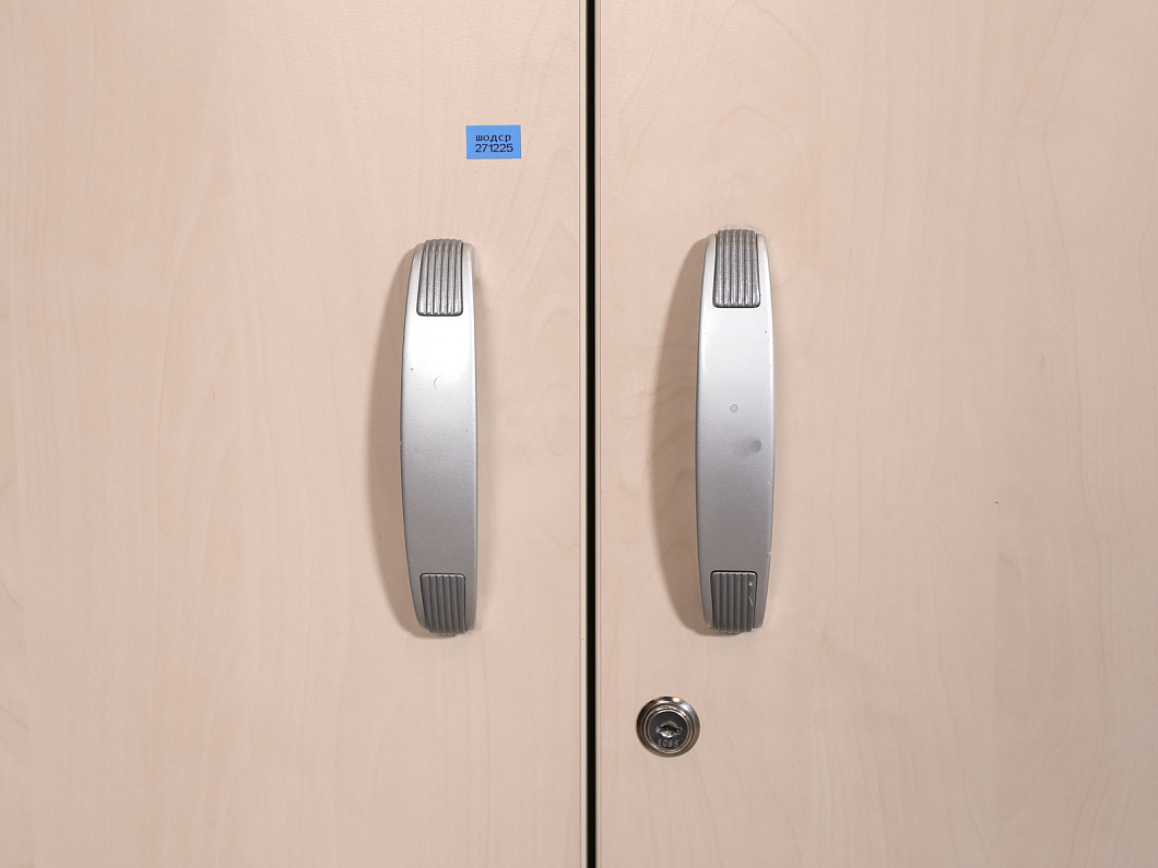 Шкаф для одежды Офис-Директ Berlin ЛДСП Дуб Россия (ШОДСР-271225)