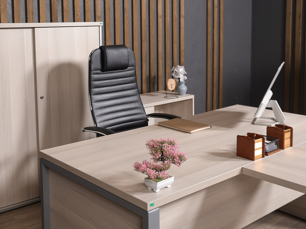 Кабинет руководителя ЛДСП Клен (КРКЛ-031225)