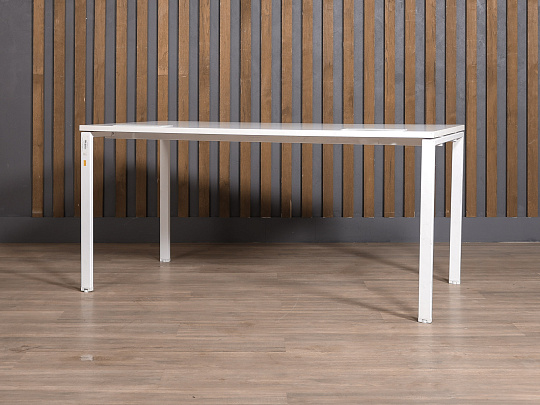 Стол прямоугольный ЛДСП Белый