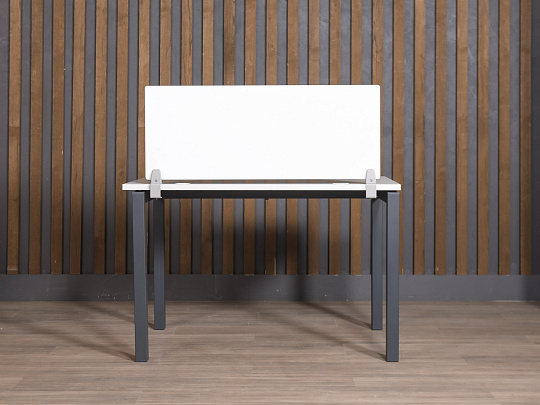 Стол прямоугольный ЛДСП Белый