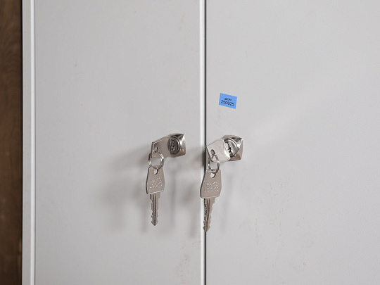 Шкаф для одежды Металл