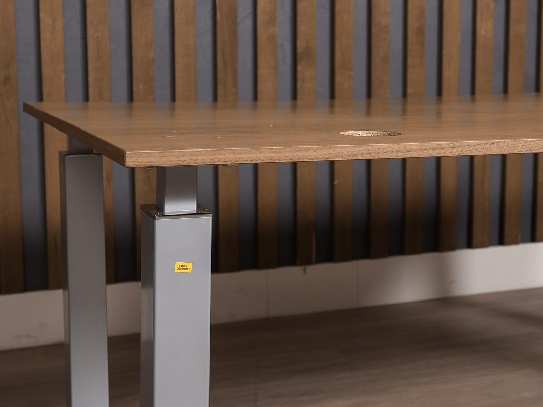 Стол руководителя ЛДСП Ольха (СРОХ-080880)