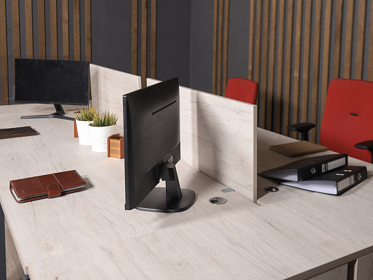 Комплект офисной мебели ONIX ЛДСП Дуб Россия