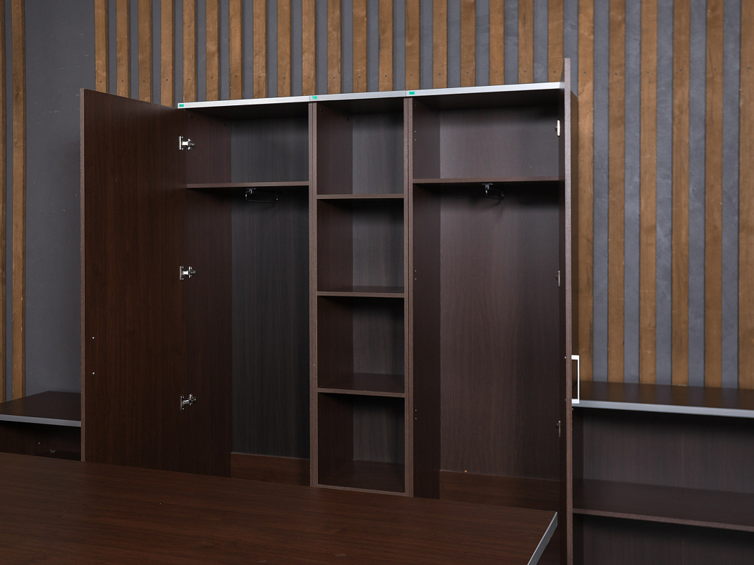 Кабинет руководителя ЛДСП Венге (КРВГ-301025)