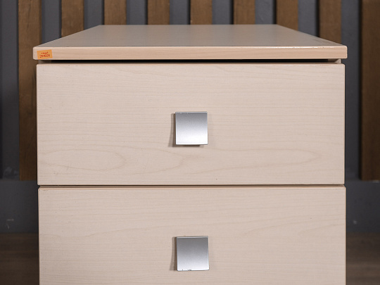 Тумба подкатная ЛДСП Дуб