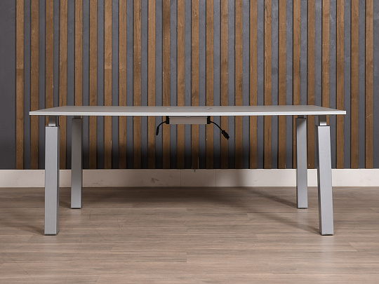 Стол для переговоров ЛДСП Серый