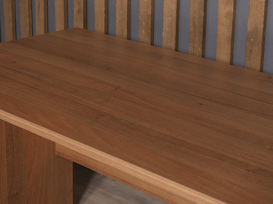 Стол прямоугольный ЛДСП Орех