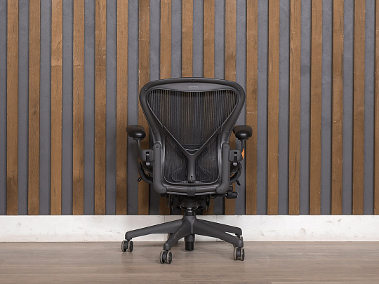 Кресло руководителя Herman Miller Aeron Сетка Чёрный США
