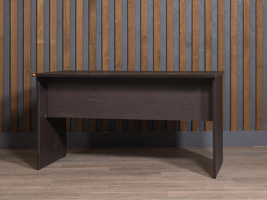 Стол прямоугольный ЛДСП Венге