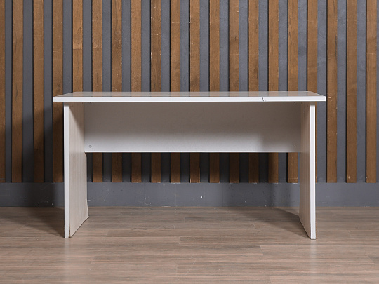 Стол прямоугольный ЛДСП Бук