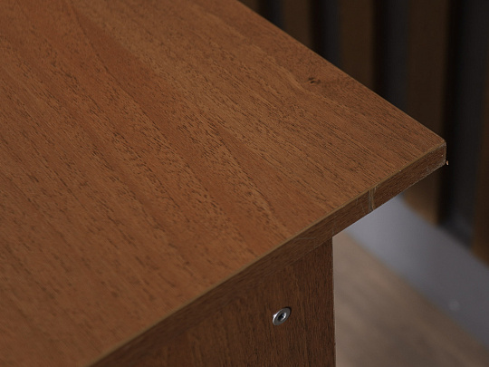 Стол прямоугольный ЛДСП Орех