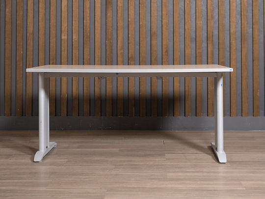 Стол прямоугольный ЛДСП Клен