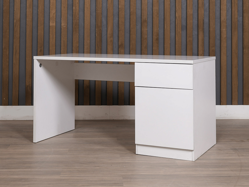 Стол с тумбой ЛДСП Белый (СПВТ(Т)-190425)