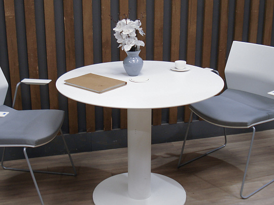 Стол для переговоров ЛДСП Белый