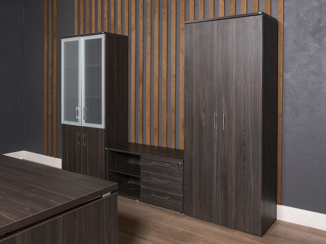 Кабинет руководителя ЛДСП Венге (КРВГ1-100925)