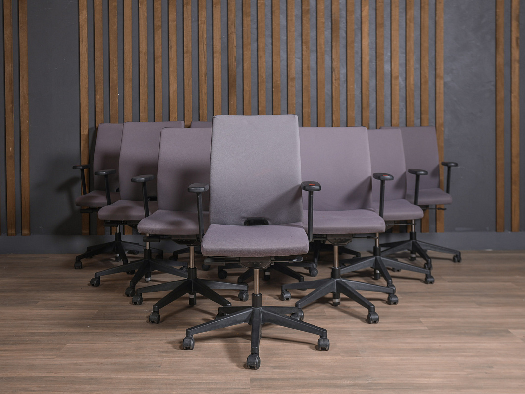 Офисное кресло Haworth Comforto Ткань Серый США (КПТСР-161025)