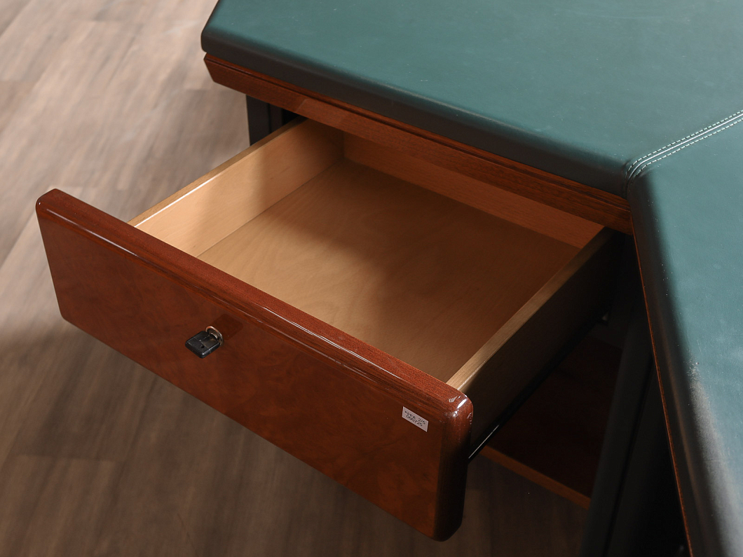 Кабинет руководителя R.A. Mobili Sirio Шпон Радика Италия (ККРД-090725)