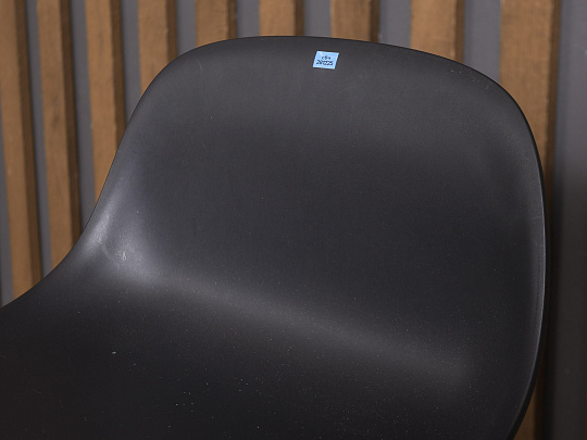 Офисный стул Пластик Чёрный